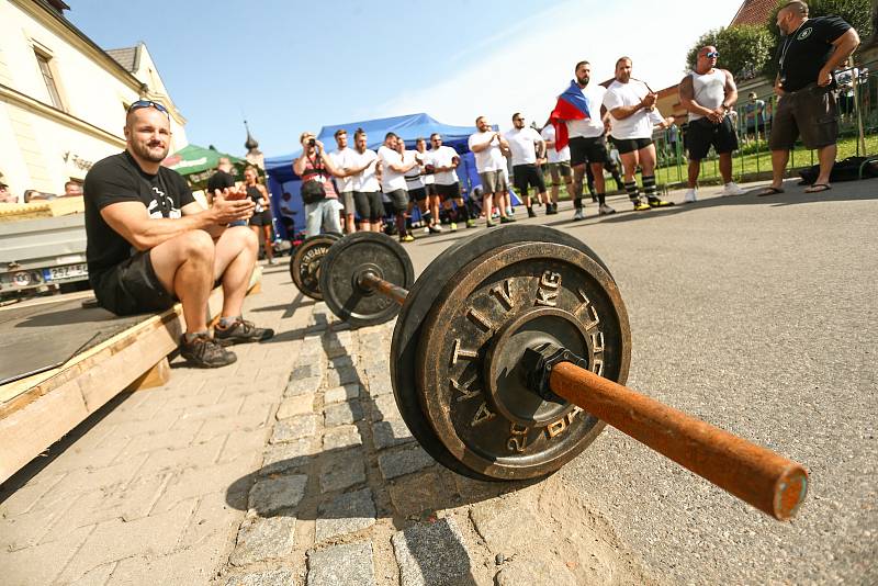 Strongman závody v Golčově Jeníkově v neděli 24. července 2021.