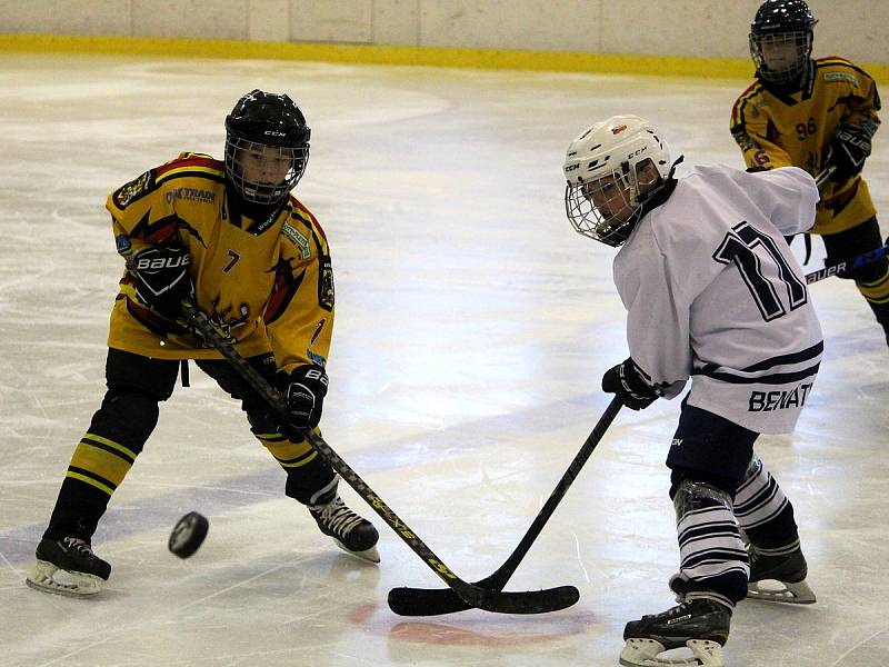 Hokejové mistrovské utkání krajské ligy mladších žáků: SK Sršni Kutná Hora - HC Benátky nad Jizerou 2:5 (1:1, 1:2, 0:2).