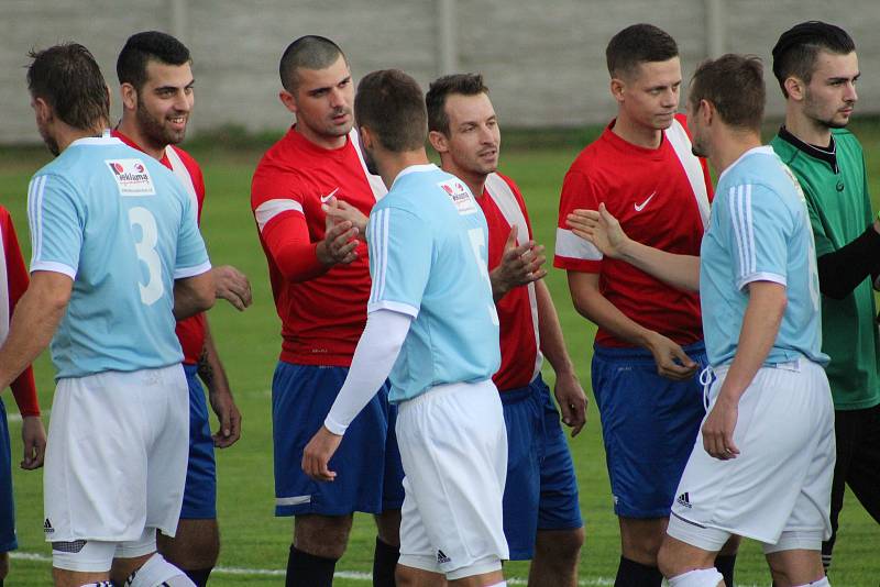 Fotbalisté Hlízova otočili duel s Pátkem z 0:2 na 3:2 gólem v 89. minutě zápasu, kdy se trefil hlavou Martin Výborný.