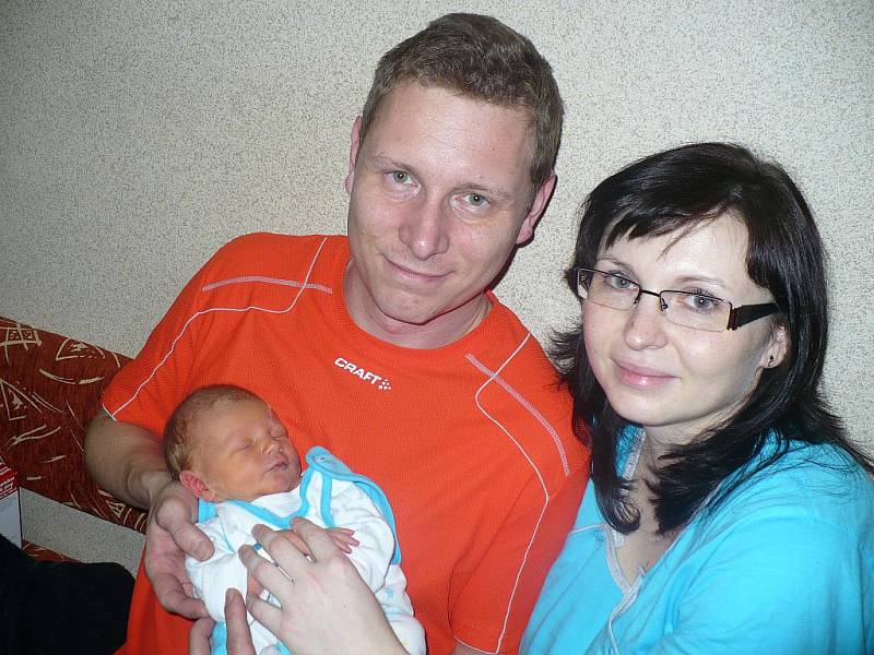Péťa Kubala se narodil 5. ledna v Čáslavi. Vážil 3120 gramů a měřil 50 centimetrů. Doma v Kutné Hoře ho přivítali maminka Jitka a tatínek Petr.    