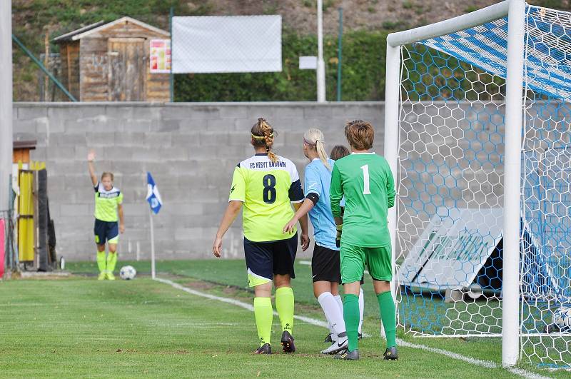 Fotbalistky Čáslavi porazily 2:1 Hodonín.