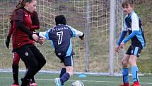 Fotbalový přípravný zápas, mladší žáci, kategorie U13: FK Čáslav - AC Sparta Praha dívky 3:1 (0:0).