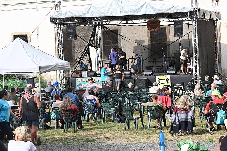 Festival country, bluegrassové, trampské a folkové muziky Kutnohorská kocábka.