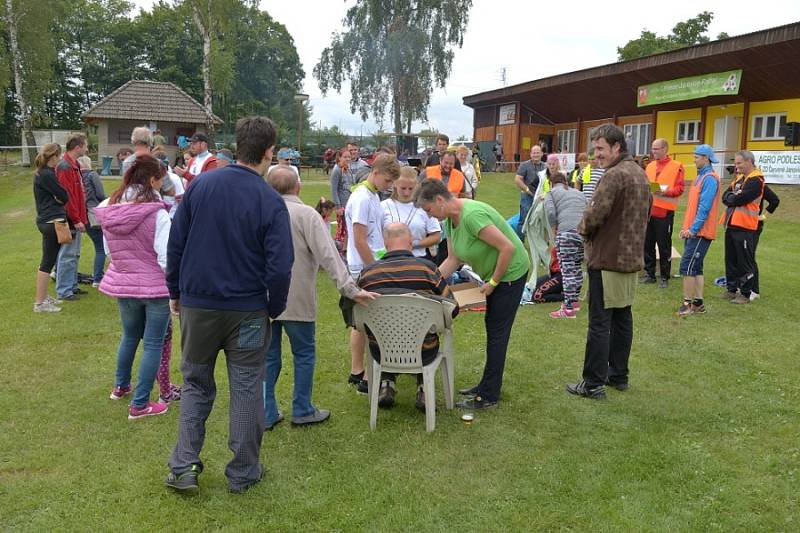 Družstva si užila zábavu při akci Sokolské hry bez hranic. 