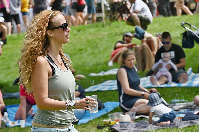 Ze Street food festivalu 2021 na Kačině.