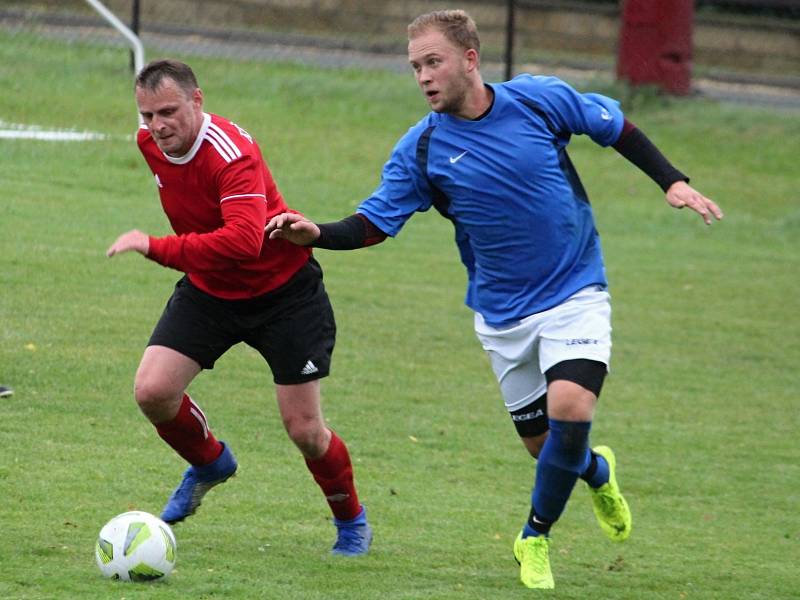 Fotbalová IV. třída, skupina B: TJ Sokol Červené Janovice B - TJ Rozvoj Křesetice B 0:3 (0:0).