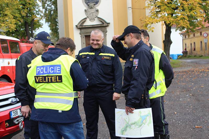 Policisté a hasiči hledali v rámci taktického cvičení dvě osoby.