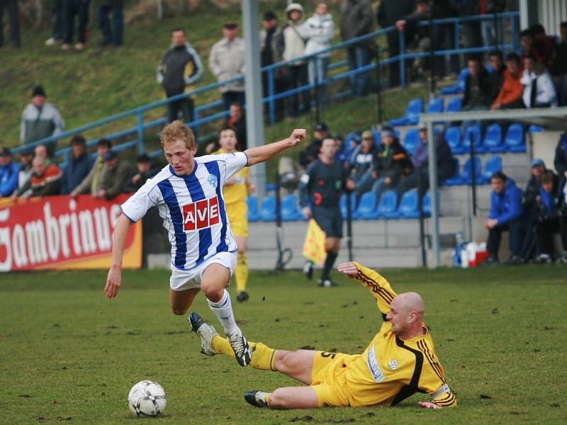 Z utkání II. fotbalové ligy FC Zenit Čáslav - FC Hlučín (0:2)