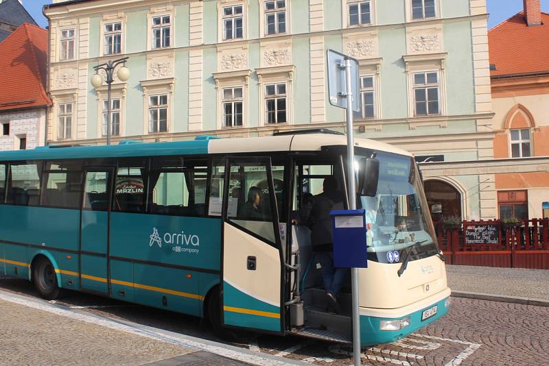 Do centra Kutné Hory zajel 11. června první autobus městské hromadné dopravy.