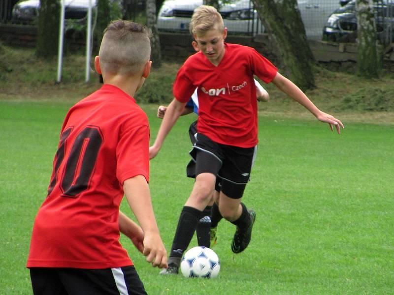 První finále okresního přeboru mladších žáků, neděle 4. června 2017: Sokol Družba Suchdol - FK Čáslav E 1:7.