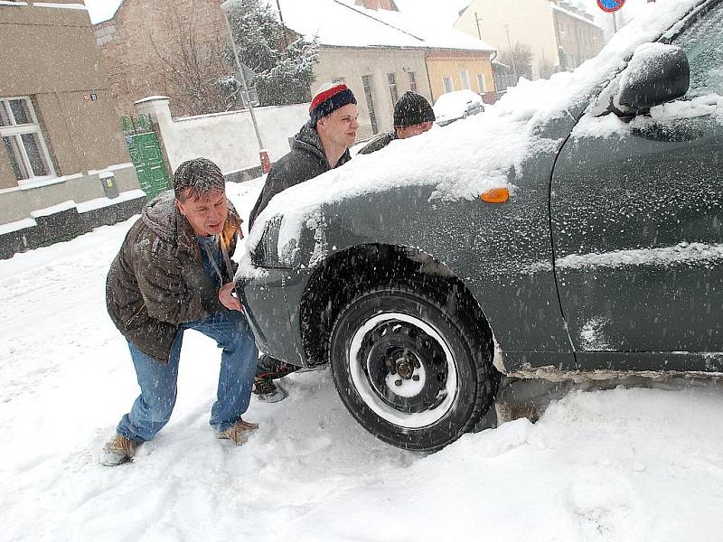 Kalamitní středa na silnicích Kutnohorska. 15.12.2010