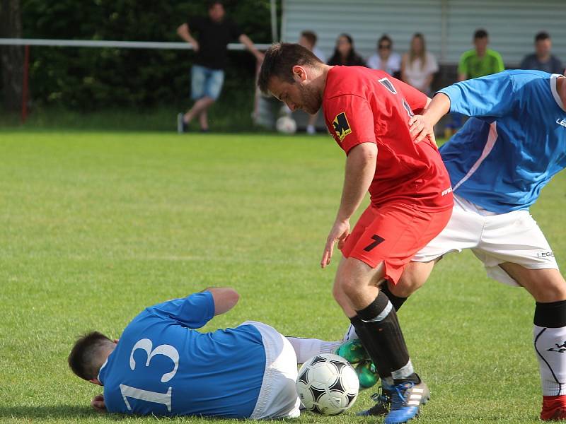 Fotbalový okresní přebor: TJ Sokol Červené Janovice - TJ Slavoj Vrdy 0:7 (0:2).