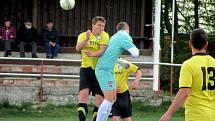 Fotbalová III. třída: TJ Sokol Červené Janovice - AFK Kácov 0:8 (0:3).