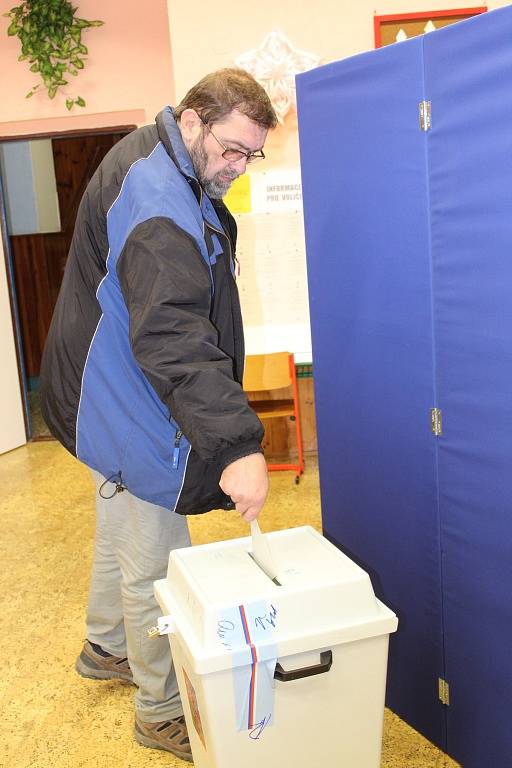 Prezidentské volby 2018 na ZŠ Náměstí v Čáslavi.