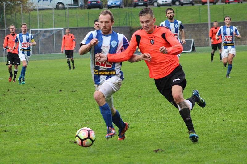 V Čáslavi rozhodovaly až penalty, které domácí proti pražské Admiře zvládli a získali bod navíc.