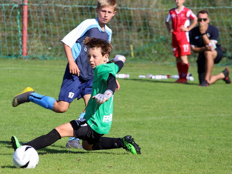 Česká fotbalová liga mladších žáků U13: FK Pardubice - FK Čáslav 3:9 (1:4, 1:2, 1:3).