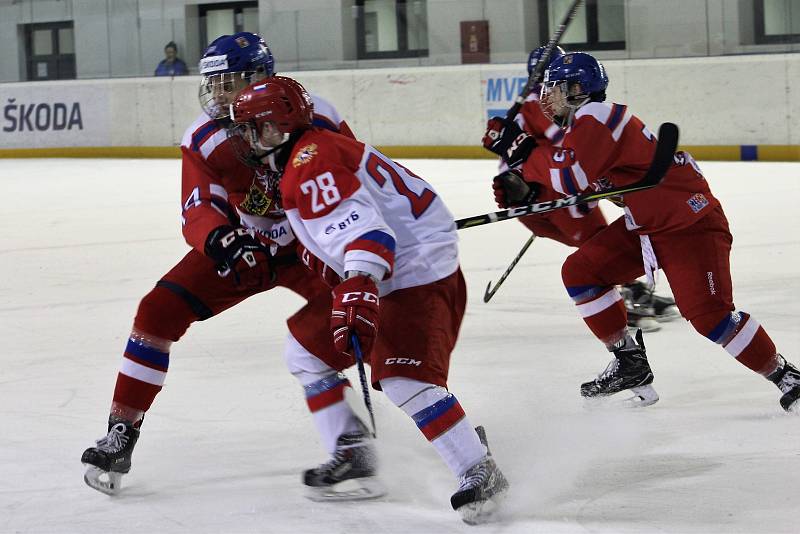 Česká hokejová reprezentace U16 podlehla svým vrstevníkům z Ruska na čáslavském zimním stadionu 3:6.