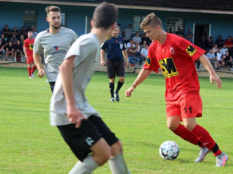 Fotbalová III. třída: FK Záboří nad Labem - TJ Sokol Červené Janovice 4:2 (2:1).