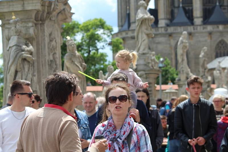 Gastrofestiva v Kutné Hoře lákal i přes chladnější počasí.