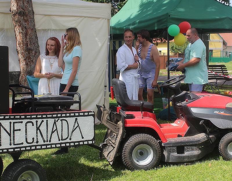 Tradiční polnochrčická neckiáda je v plném proudu