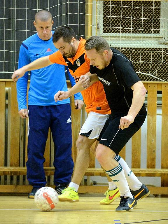 2. kolo Club Deportivo futsalové ligy 2015/16.