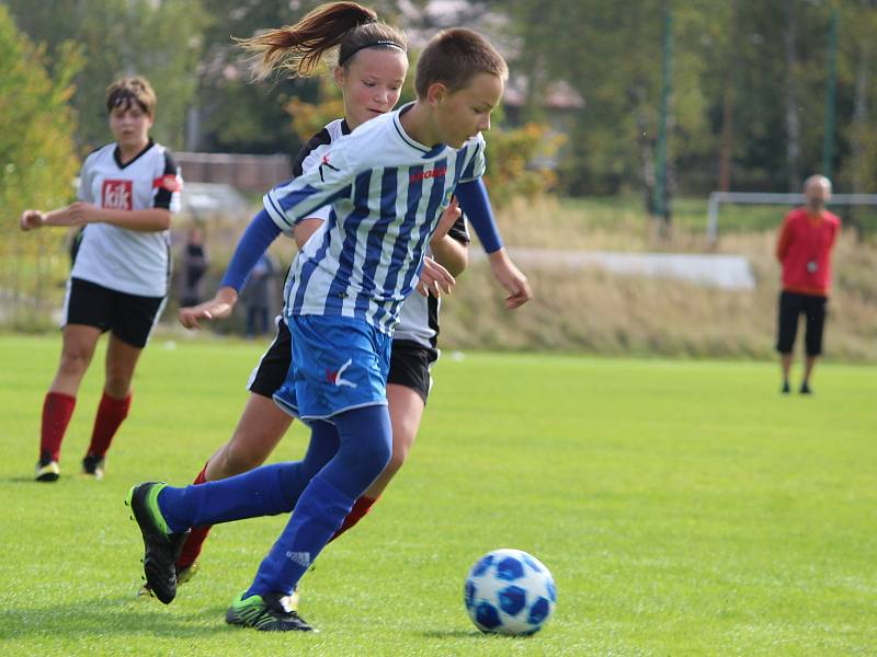 Fotbalový okresní přebor mladších žáků: TJ Jiskra Zruč nad Sázavou - FK Čáslav dívky 2:1 (1:0).