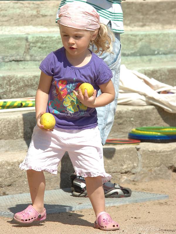 Slavnosti na zámku Kačina. 5.5. 2012