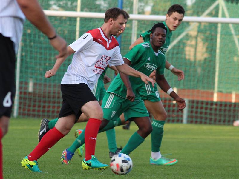 Fotbalová IV. třída, skupina B: TJ Sokol Družba Suchdol B - SK Zbraslavice B 11:0 (7:0).