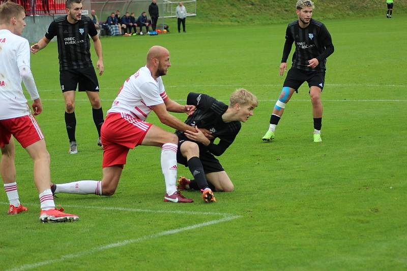 Z fotbalového utkání krajského přeboru Kutná Hora - Poříčany