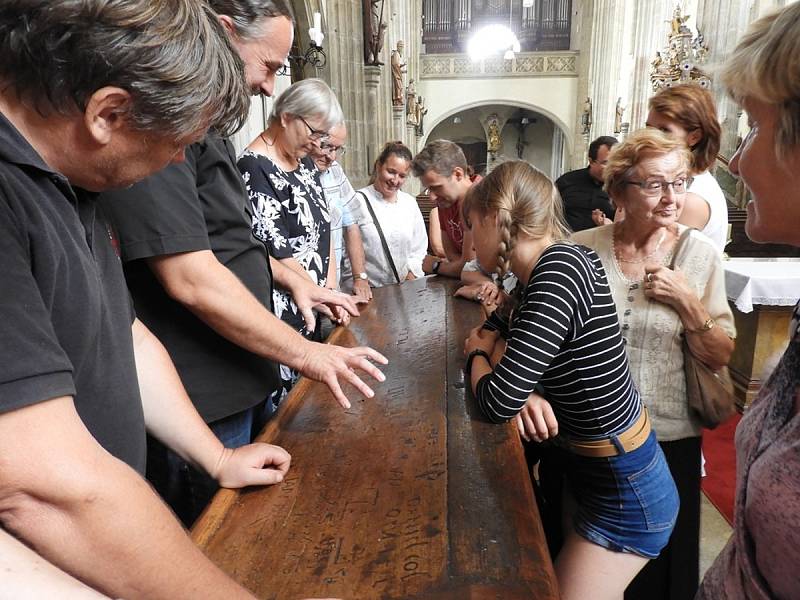 Z komentované prohlídky kostela sv. Jakuba v Kutné Hoře s Karlem Vopařilem.