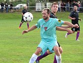 Druhé kolo fotbalového okresního přeboru: TJ Sokol Červené Janovice - FK Uhlířské Janovice B 0:0, na penalty 4:5.