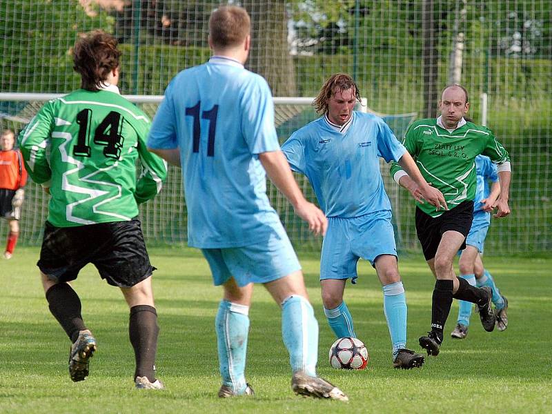 23. kolo IV. třídy B: Zbraslavice B - Malešov B, 30. května 2010.