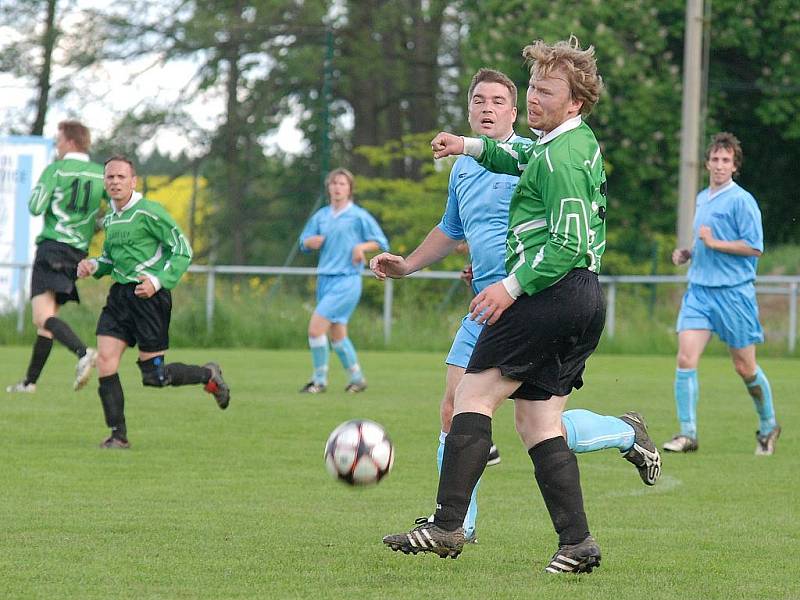 23. kolo IV. třídy B: Zbraslavice B - Malešov B, 30. května 2010.