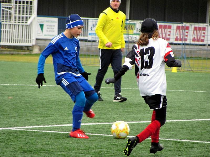 Fotbalový přípravný zápas, mladší žáci, kategorie U13+U12: FK Čáslav - SK Sparta Kolín 8:5 (1:0, 2:2, 5:3).