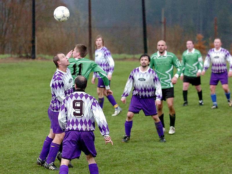 Fotbal: Rataje B - Malešov B, 10. 4. 2010