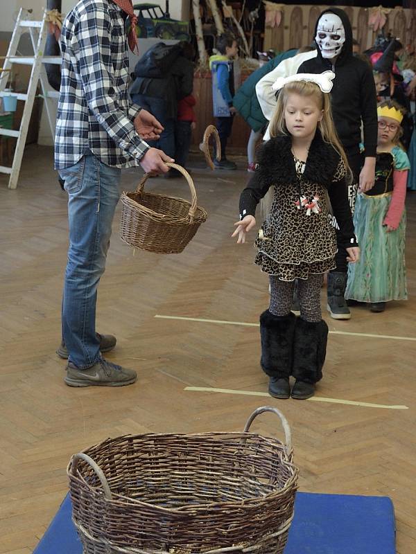 Dětský karneval v Čestíně.