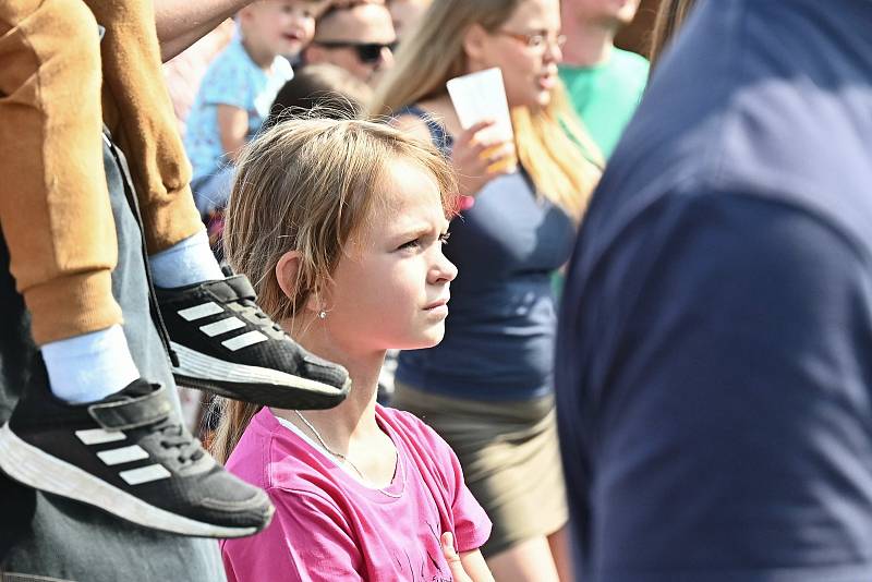 Z hudebního festivalu Zručské bigbítové (z)dunění 2021.