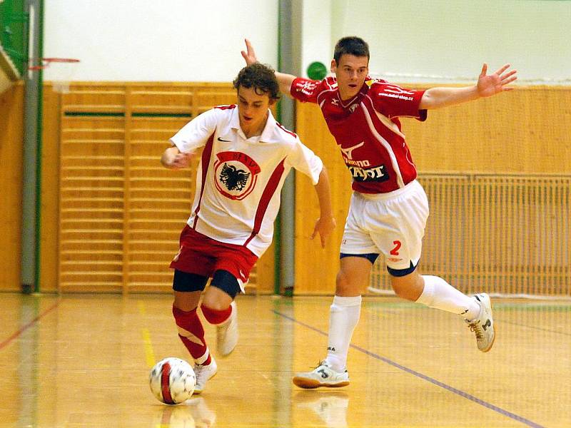 Benago Zruč nad Sázavou - Kajot Helas Brno 3:5 (0:0). 30.10.2010