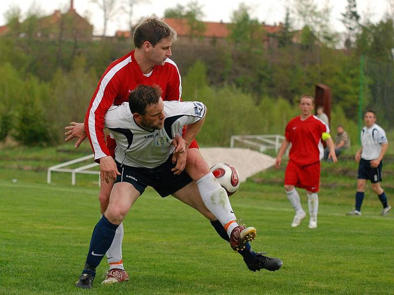 19. kolo okresního přeboru: Zruč n. S. - Sázava, 1. května 2010.