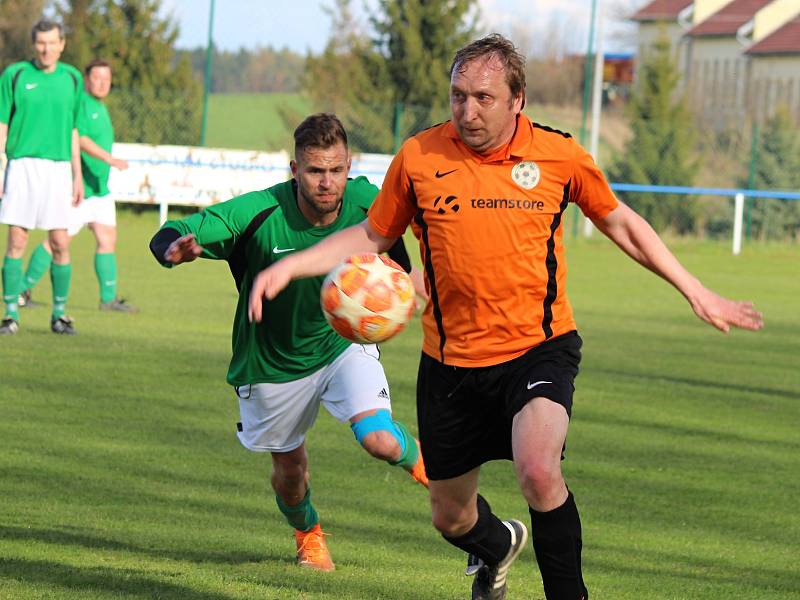 Fotbalová IV. třída, skupina B: SK Zbraslavice B - SK Nepoměřice 1:9 (1:7).