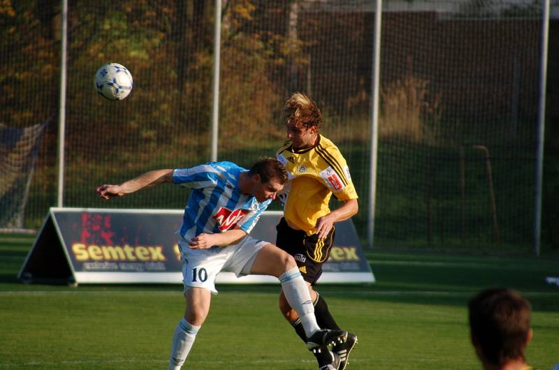 Z utkání II. ligy Zenit Čáslav - Hradec Králové.