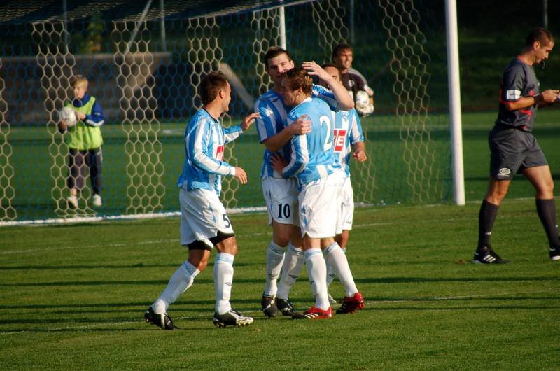 Z utkání II. ligy Zenit Čáslav - Hradec Králové.