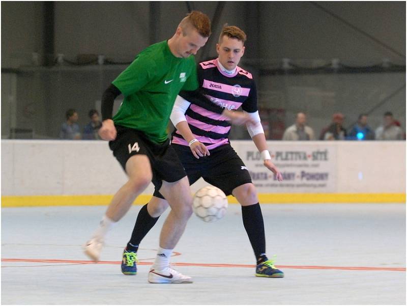 Druhé semifinále Final four Club Deportivo futsalové ligy, 3. dubna 2014.