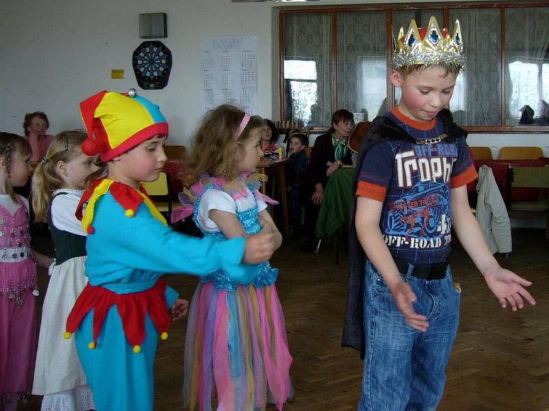 Karneval v Bramborách.