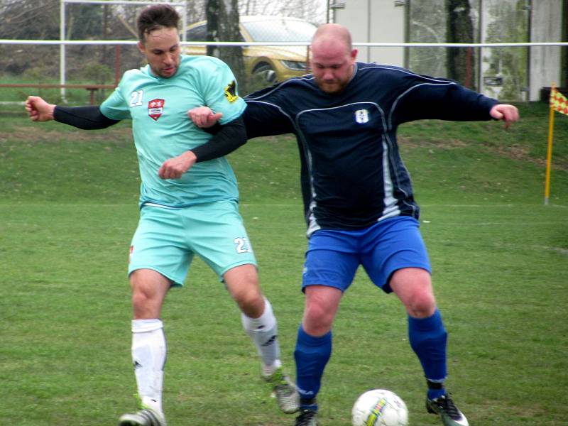 Fotbalová III. třída: TJ Sokol Červené Janovice - FK Kavalier Sázava B 1:0 (1:0).