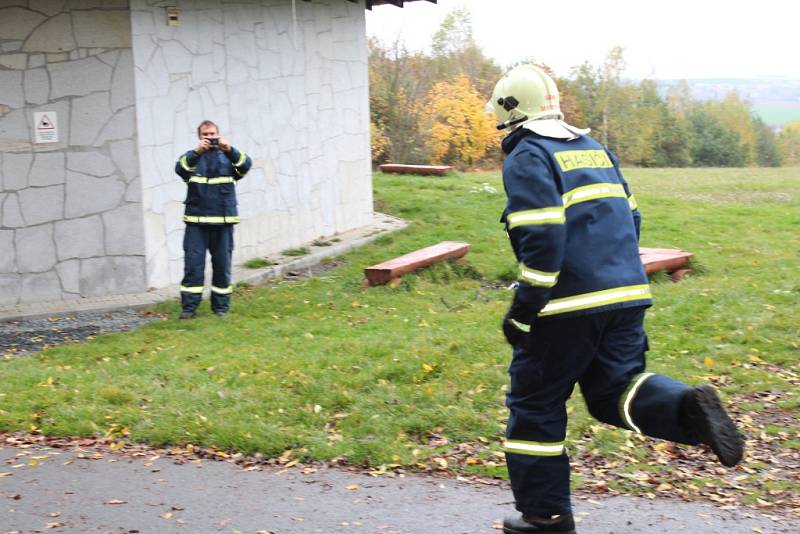 Závody hasičů v běhu na rozhlednu Vysoká