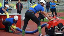 Z krajské soutěže v požárním sportu profesionálních a dobrovolných hasičů na stadionu Olympia v Kutné Hoře.