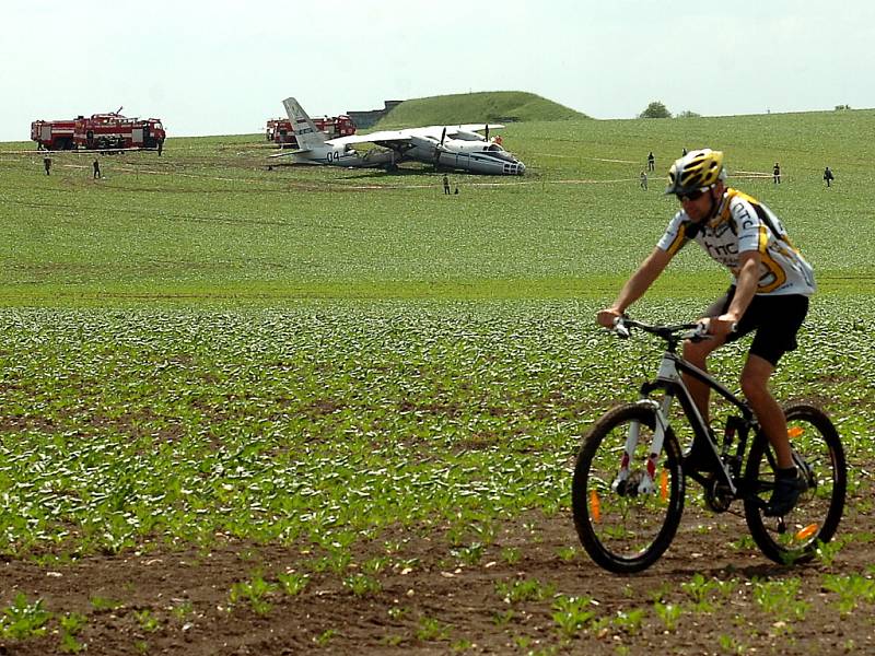 Havárie letadla Čáslav. 23.5. 2012