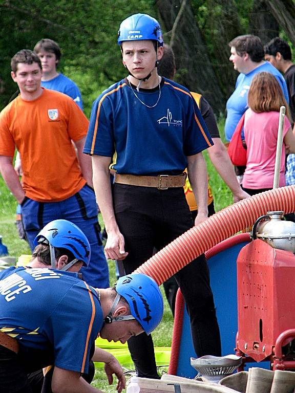 Zahájení hasičské sezóny: 1. kolo Kutnohorské hasičské ligy, Vlastějovice 10. květen 2014