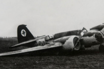 Jeden stroj B-71 označený D-RVAR havaroval ještě na letišti v Merseburgu. Fotografie ilustruje podobu přelétávaných bombardérů objednaný Bulharskem.